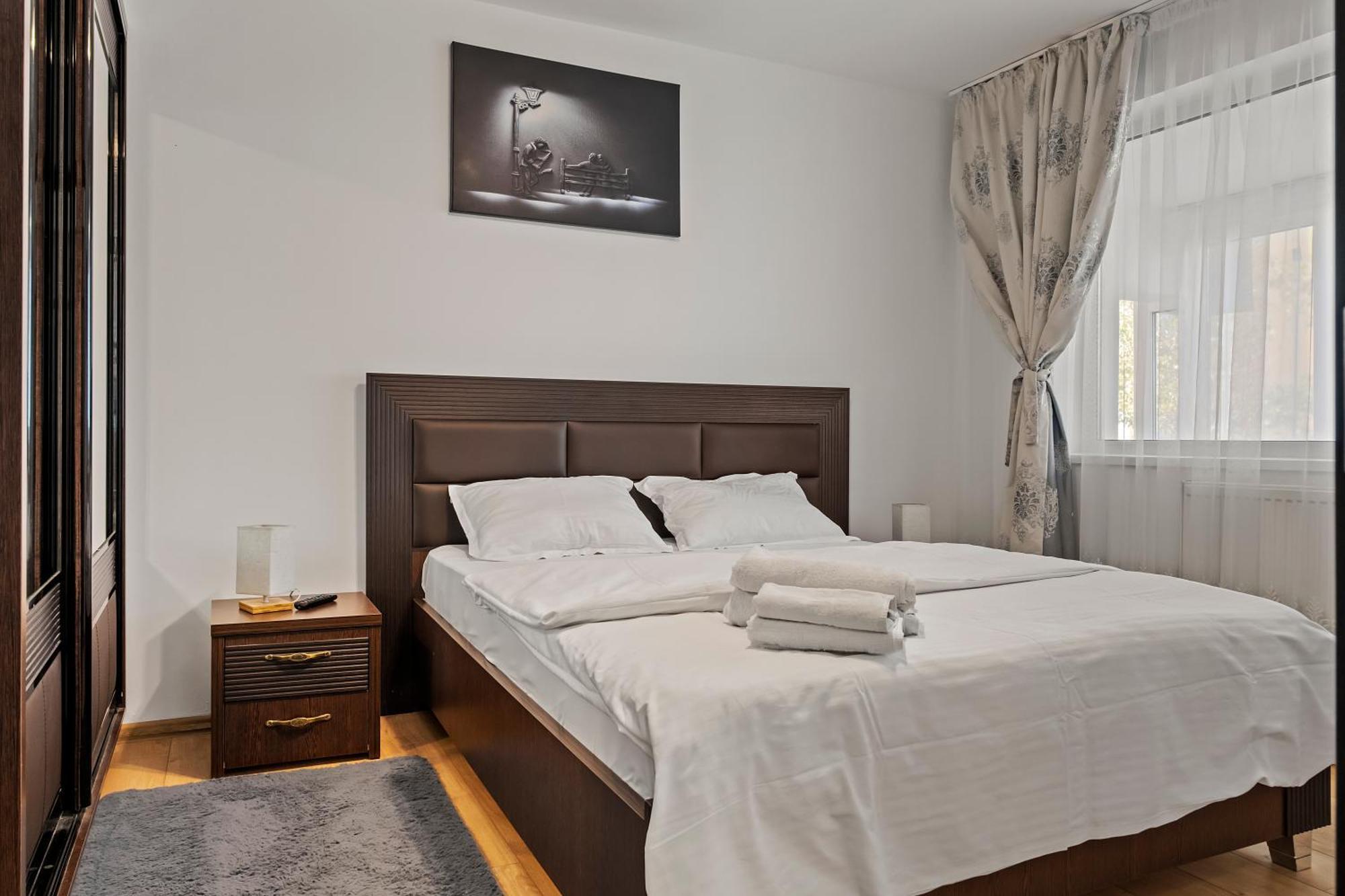 Apartament De Lux Drumul Taberei 布加勒斯特 外观 照片